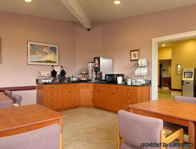 Super 8 By Wyndham Bellingham Airport/Ferndale Hotel Restaurant photo